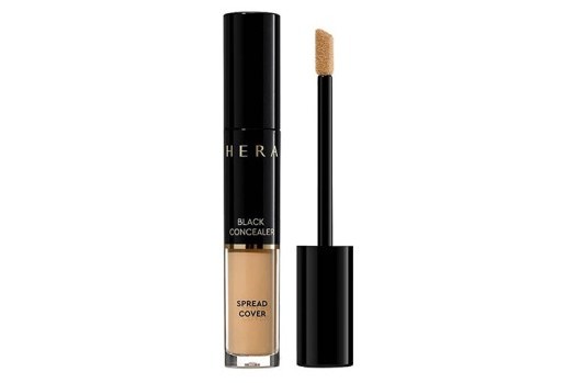 HERA Black Concealer Spread Cover, $48