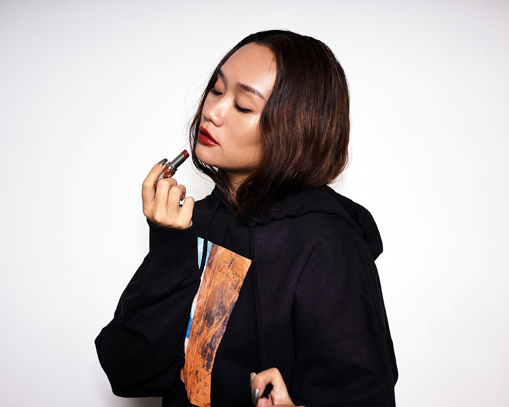 Min wears YSL Beauty Rouge Volupté Rock’N Shine in 2 Cacao Bounce