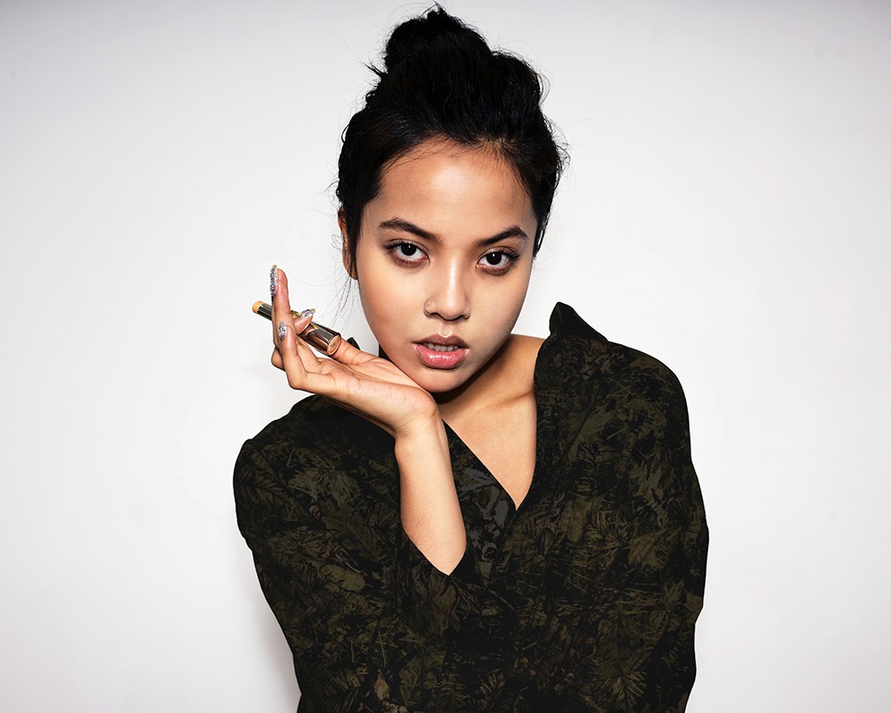 Aisyah wears YSL Beauty Rouge Volupté Rock’N Shine in 15 Gold Track